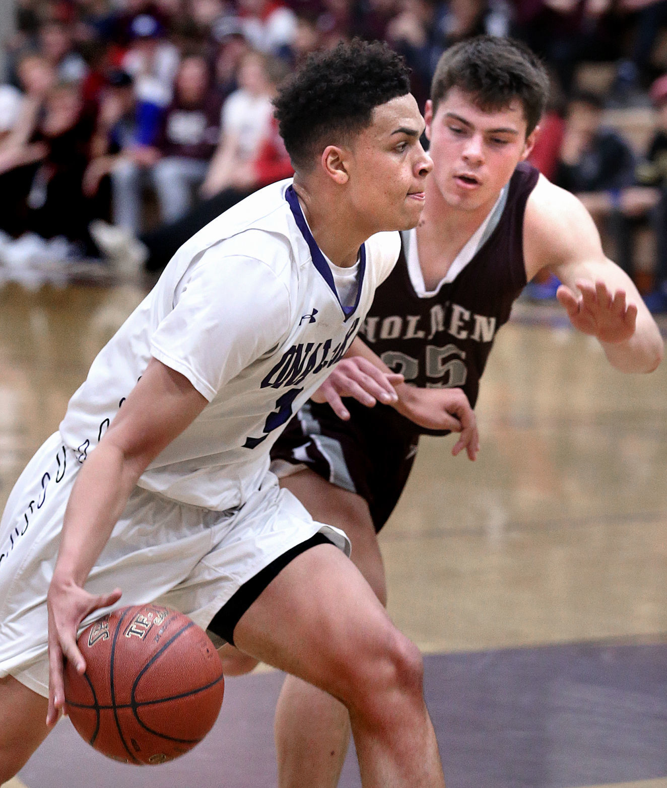 Jan. 22: Holmen vs. Onalaska